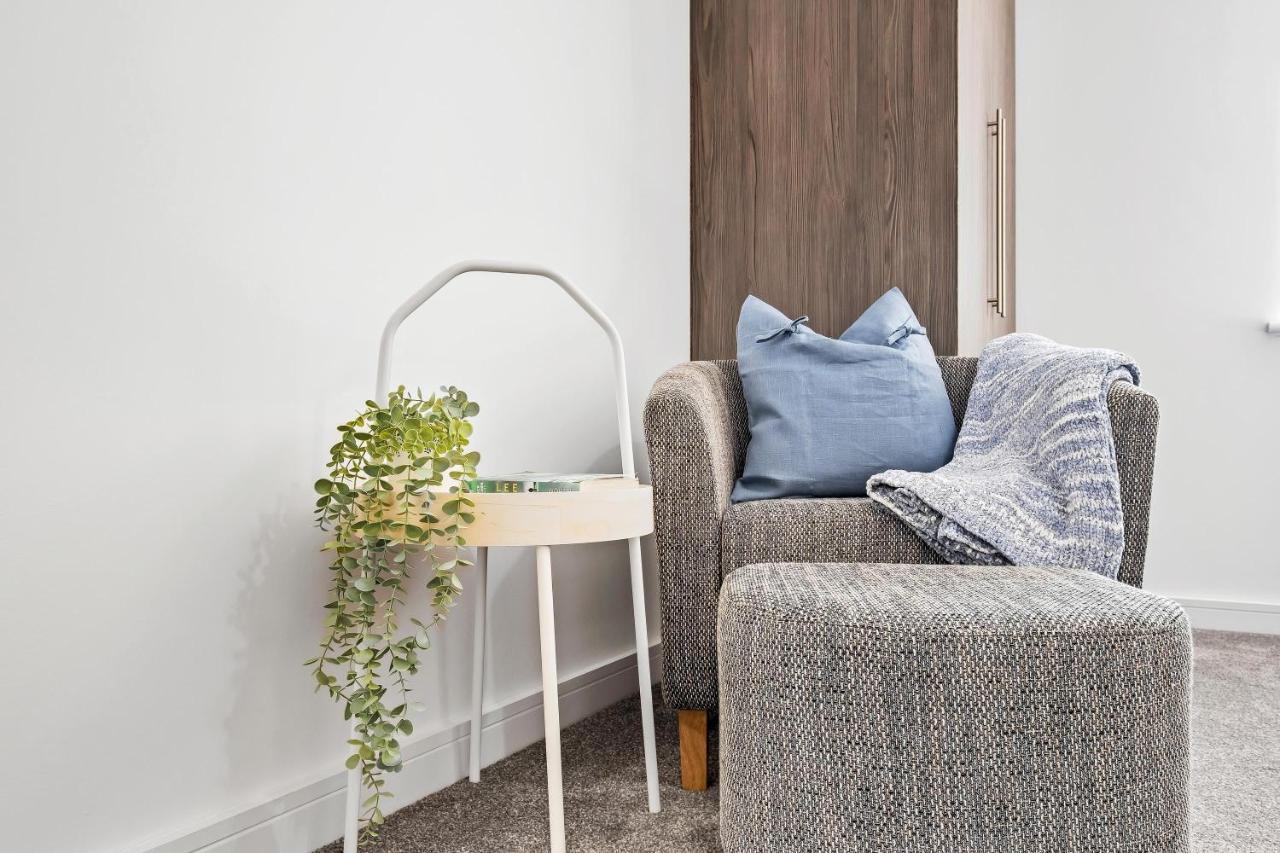 St Martins 2 Bedroom Apartments In Ruislip By 360 Stays Εξωτερικό φωτογραφία