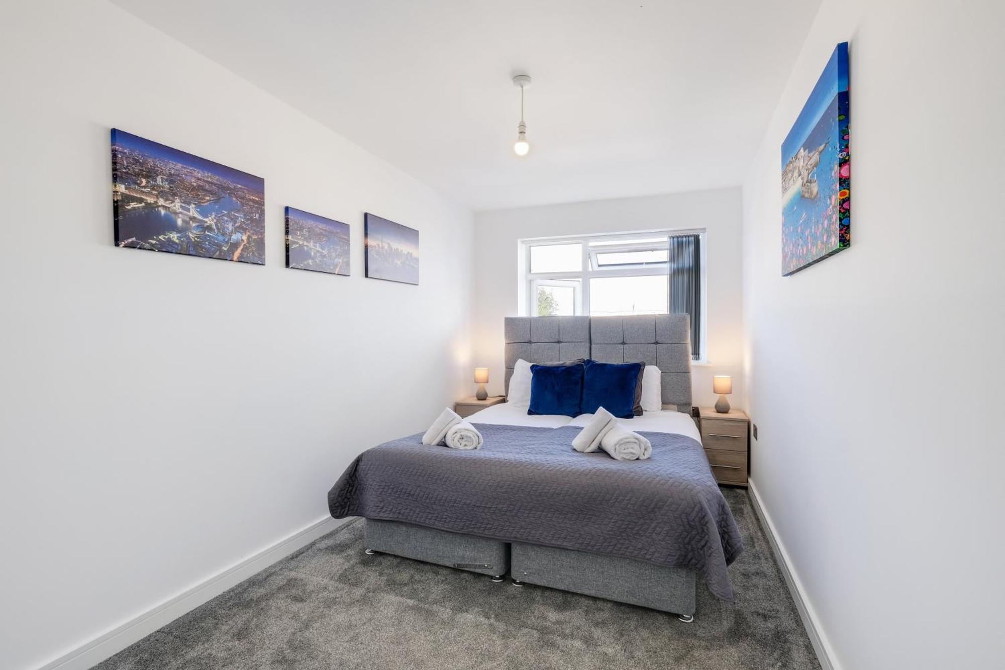 St Martins 2 Bedroom Apartments In Ruislip By 360 Stays Εξωτερικό φωτογραφία