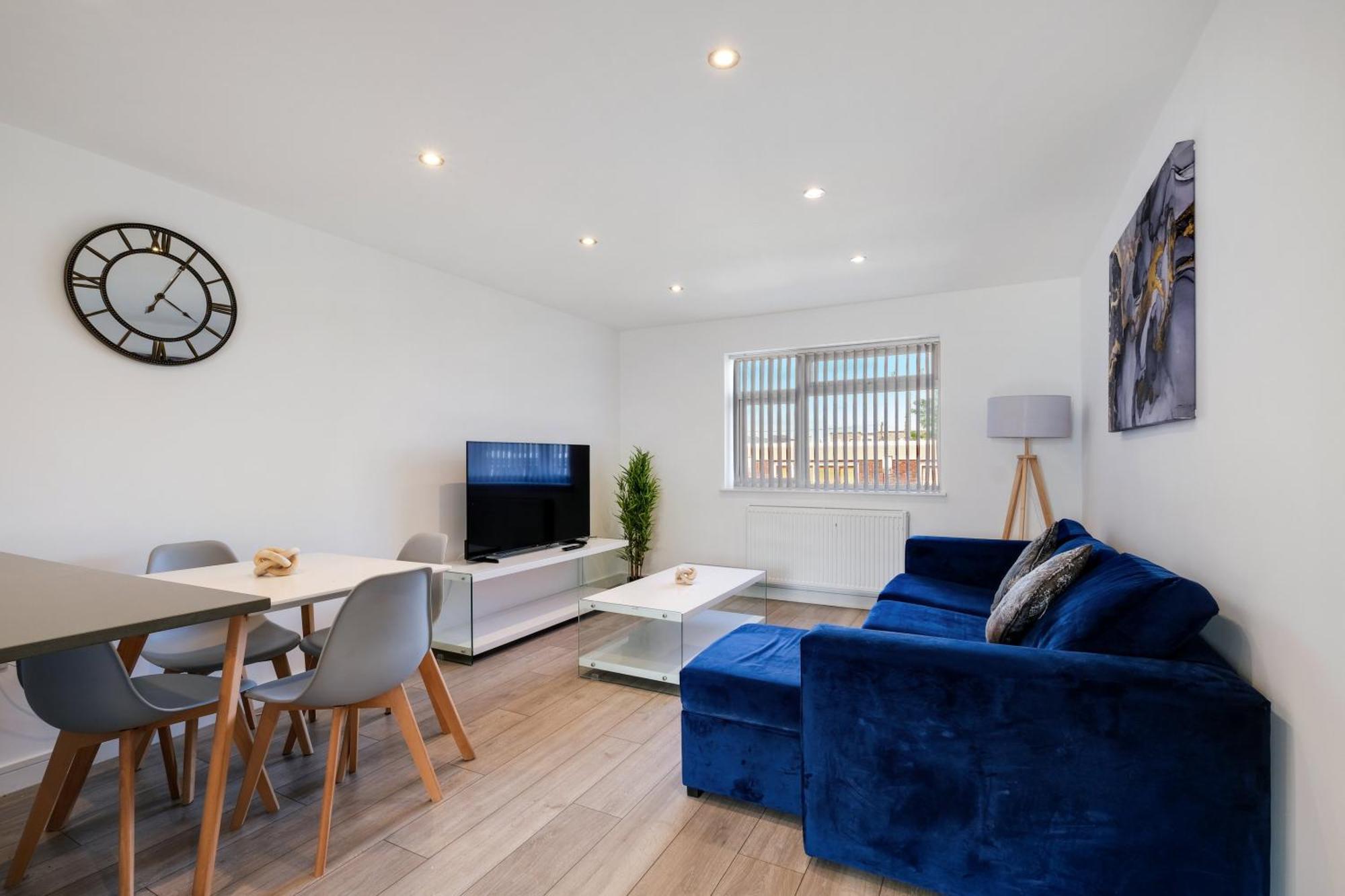 St Martins 2 Bedroom Apartments In Ruislip By 360 Stays Εξωτερικό φωτογραφία