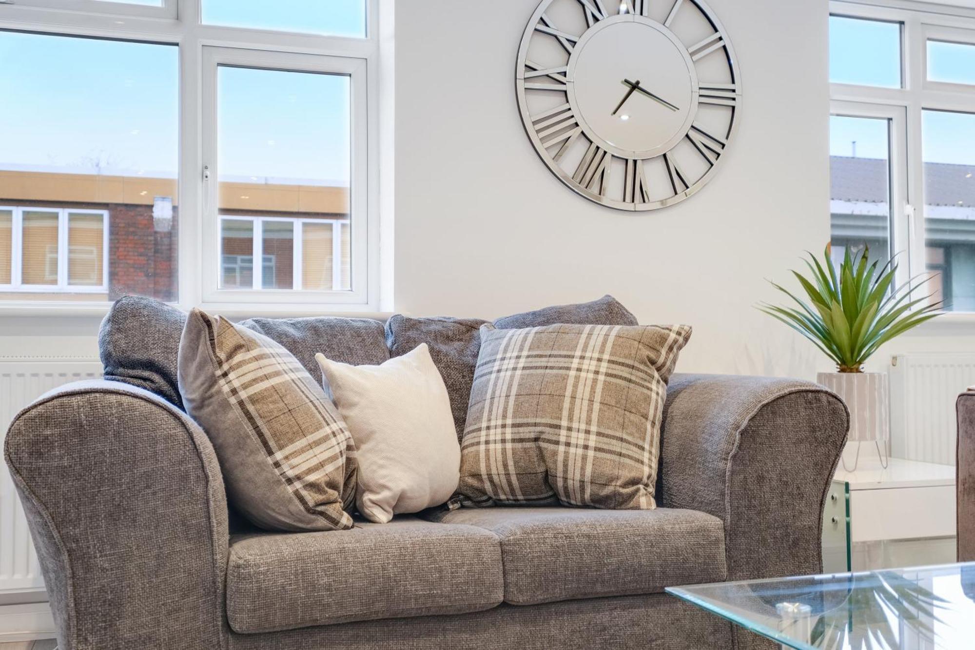 St Martins 2 Bedroom Apartments In Ruislip By 360 Stays Εξωτερικό φωτογραφία
